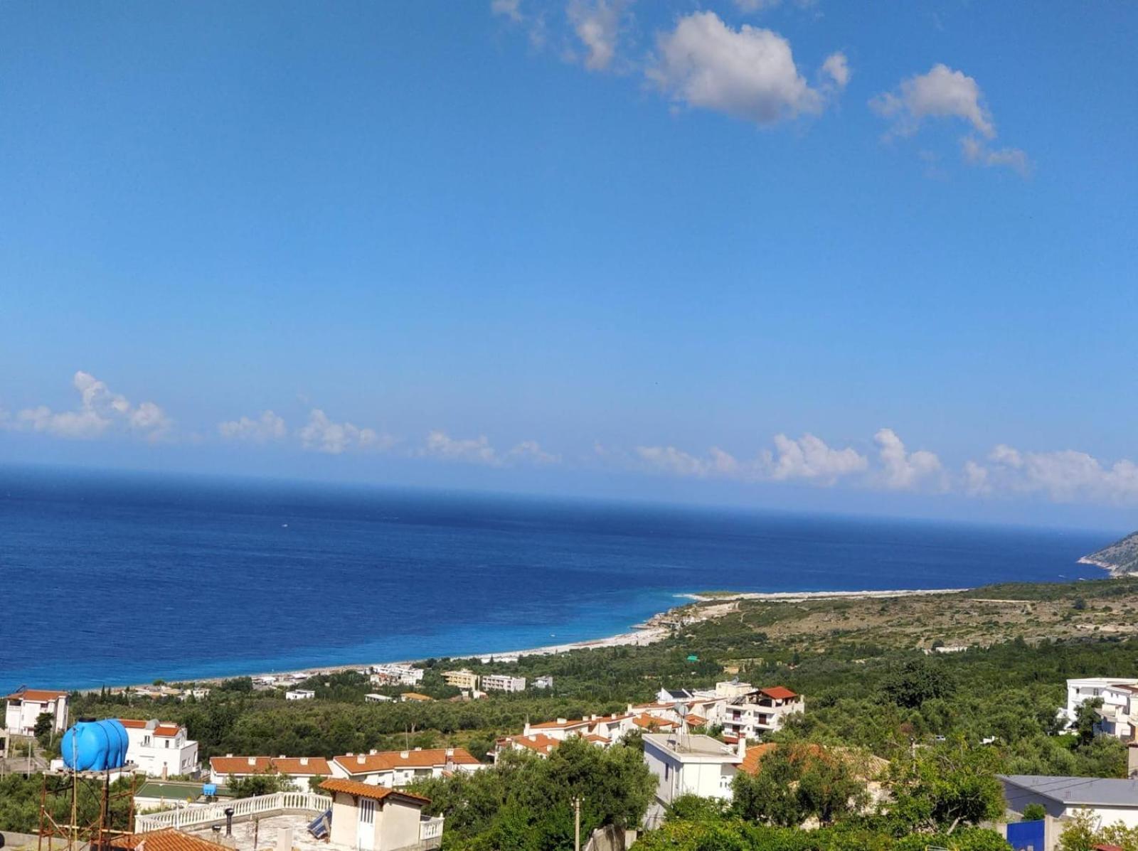 Salt Life Hotel Dhermi Bagian luar foto