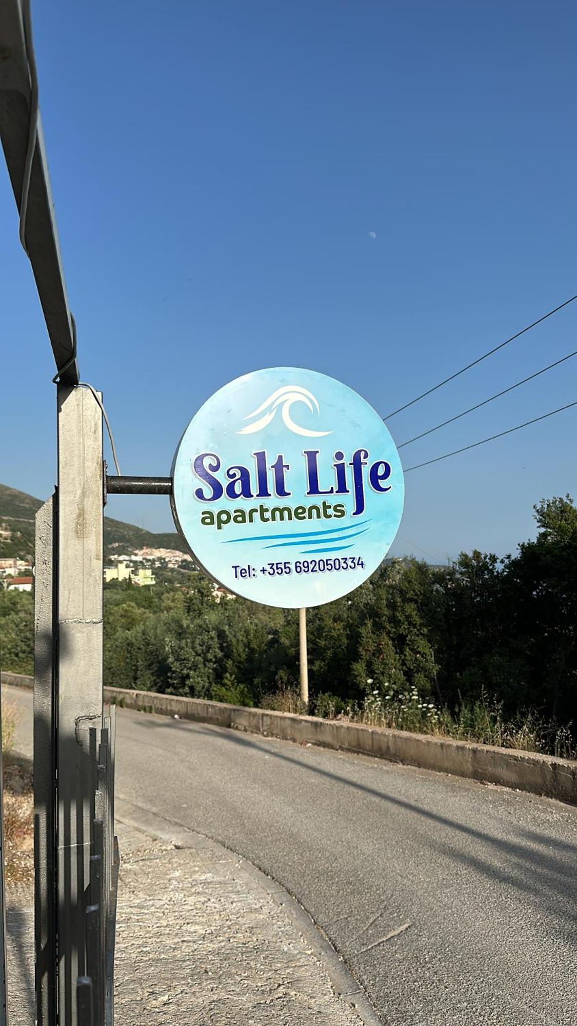 Salt Life Hotel Dhermi Bagian luar foto
